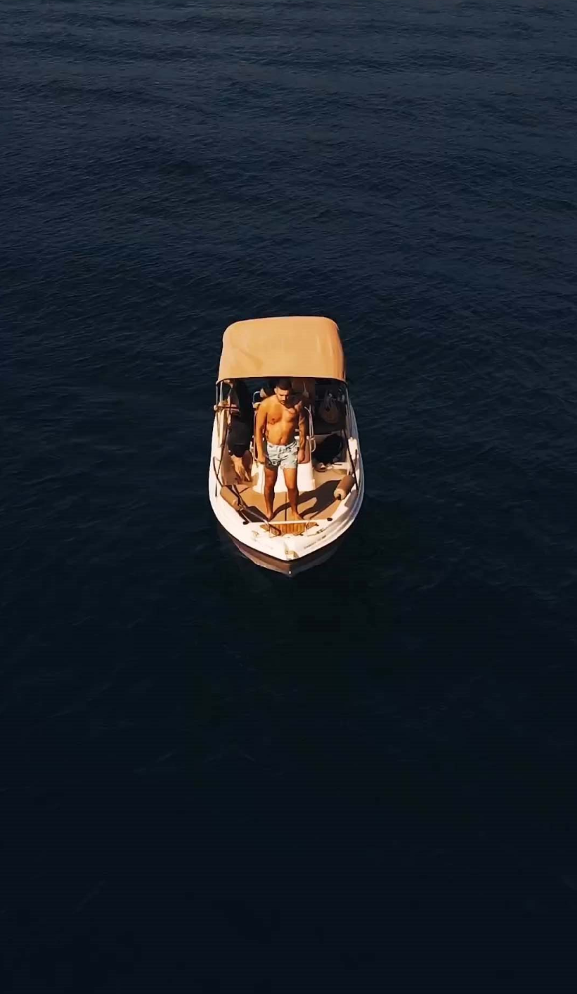 best choice of boat rental in Santorini